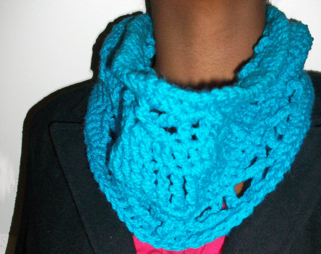 Crochet Spot » Blog Archive » Crochet Pattern: Crossed Cowl - Crochet ...